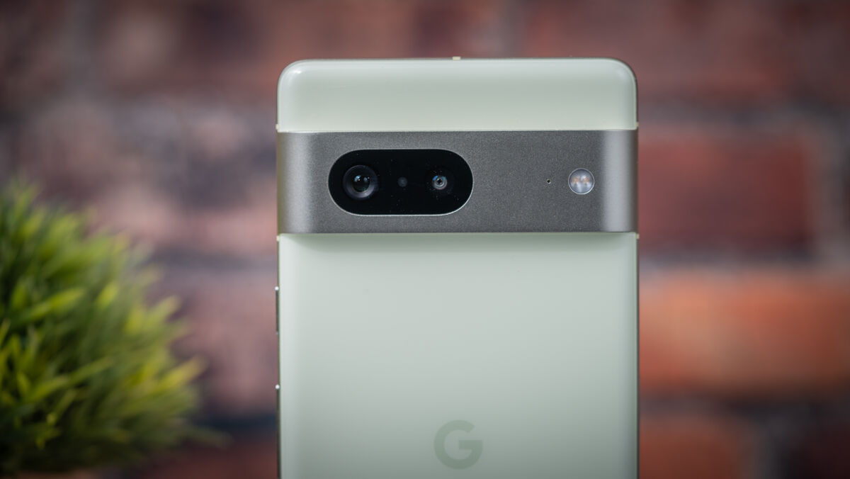 The Google Pixel 7 has a 50MP main wide camera. Picture: Noel Campion.