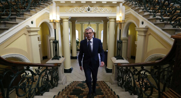 Dr Gabriel Scally Dr Gabriel Scally