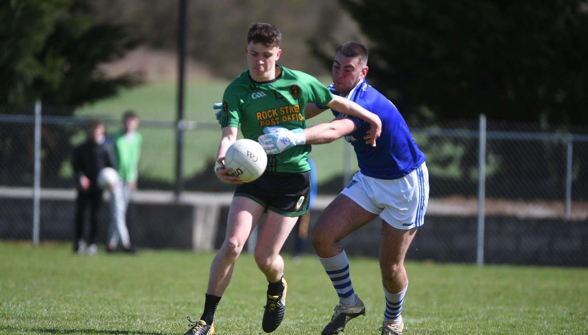Corn Uí Mhuirí: Mounthawk overcome poor start to advance to quarter-finals