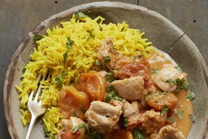 Chicken and apricot stew with gentle spices