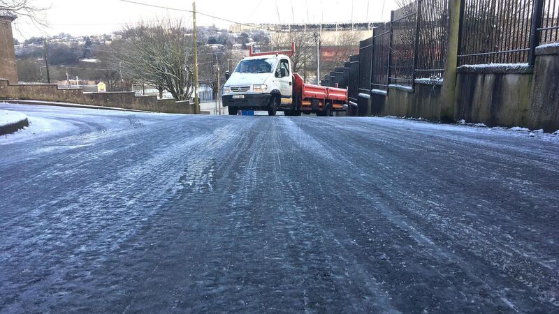 Snow expected in parts of Cork and Kerry as cold snap continues