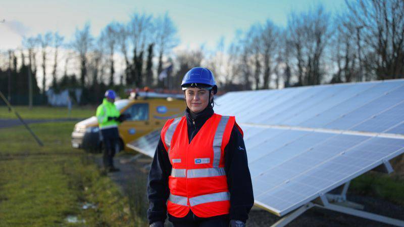 ESB reduces gender pay gap in 2022 and looks to boost female representation in STEM and technical roles
