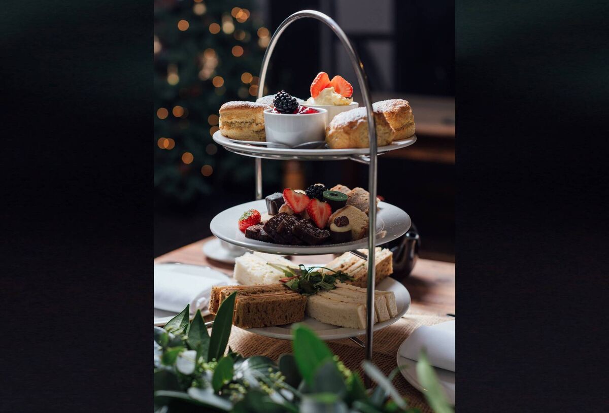 A Clayton Hotels gift card opens the door to endless possibilities, including cream teas with style, divine cakes and artisanal coffees. 