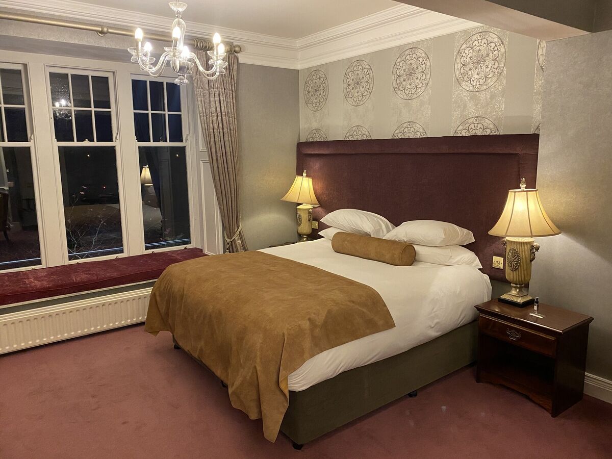 A suite in Randles Hotel on the Muckross Road 