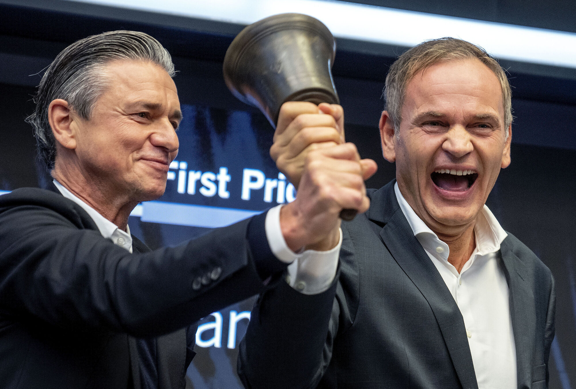 Volkswagen chief tells shareholders car giant performing well in hard times