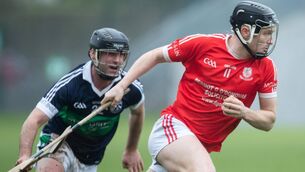 <p>HEADS UP HURLING: Monaleen’s Mark O’Dwyer strides away from Bray Emmets' Aaron Murphy during the AIB GAA Hurling All-Ireland Intermediate Club Championship Semi-Final in O’Connor Park, Tullamore. Pic: Ger Rogers</p>