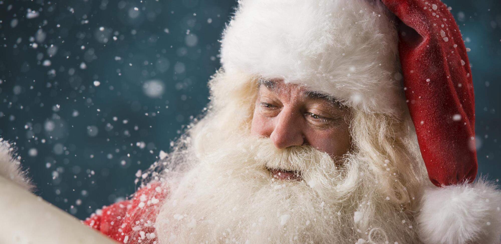 Fergus Finlay: Santa Claus is going to bring cheer to a world of floods and famines