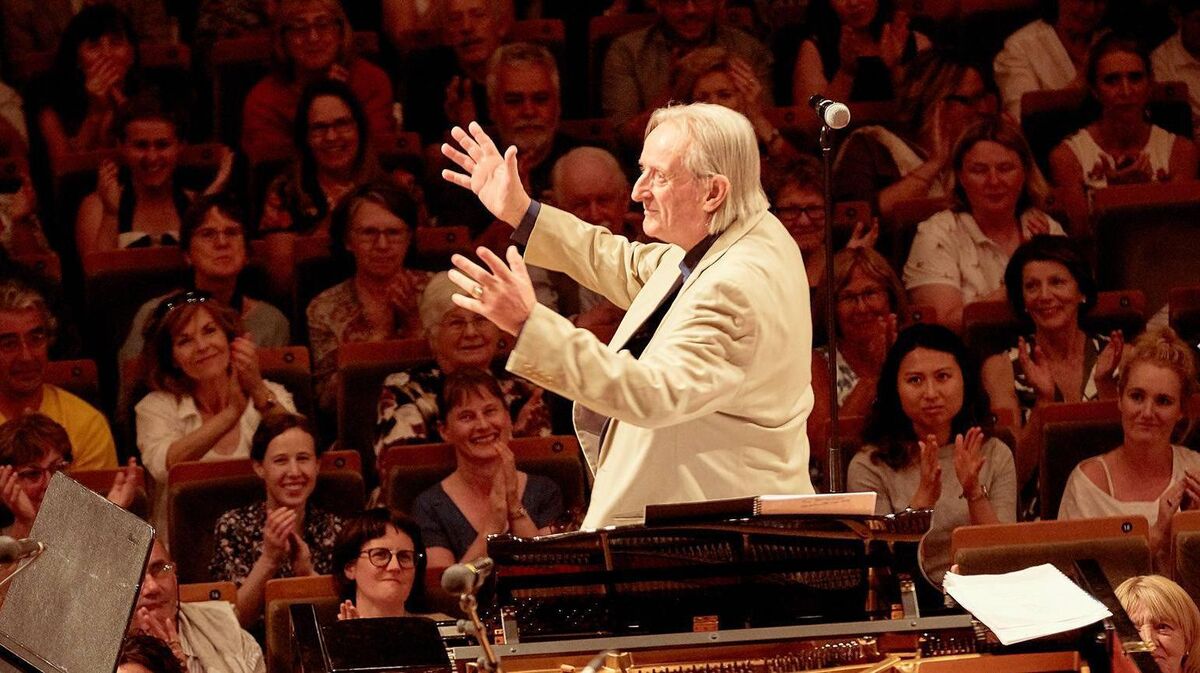 Micheal O Suilleabhain.