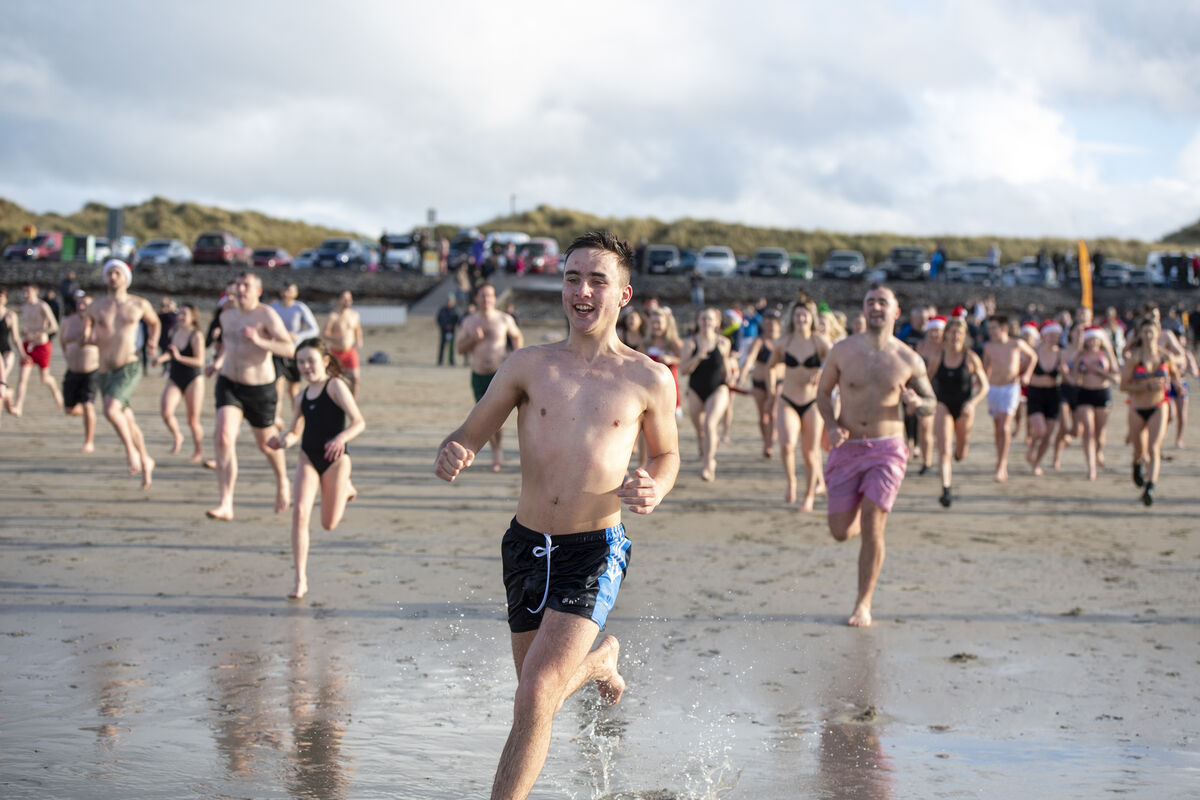 Over 400 swimmers took the plunge last Christmas at Banna Beach Co, Kerry. Picture: Domnick Walsh © Eye Focus LTD 