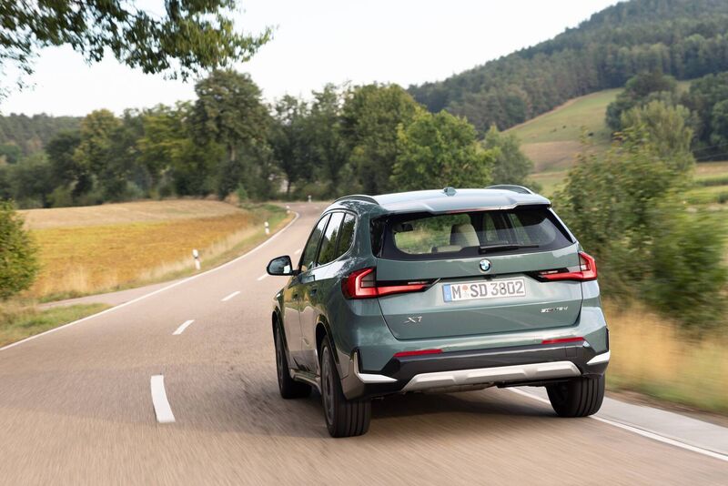 There are many variants of the car – including an all-electric – but the one we got to drive was the sDrive 18d, with the ‘s’ indicating it is two-wheel drive.