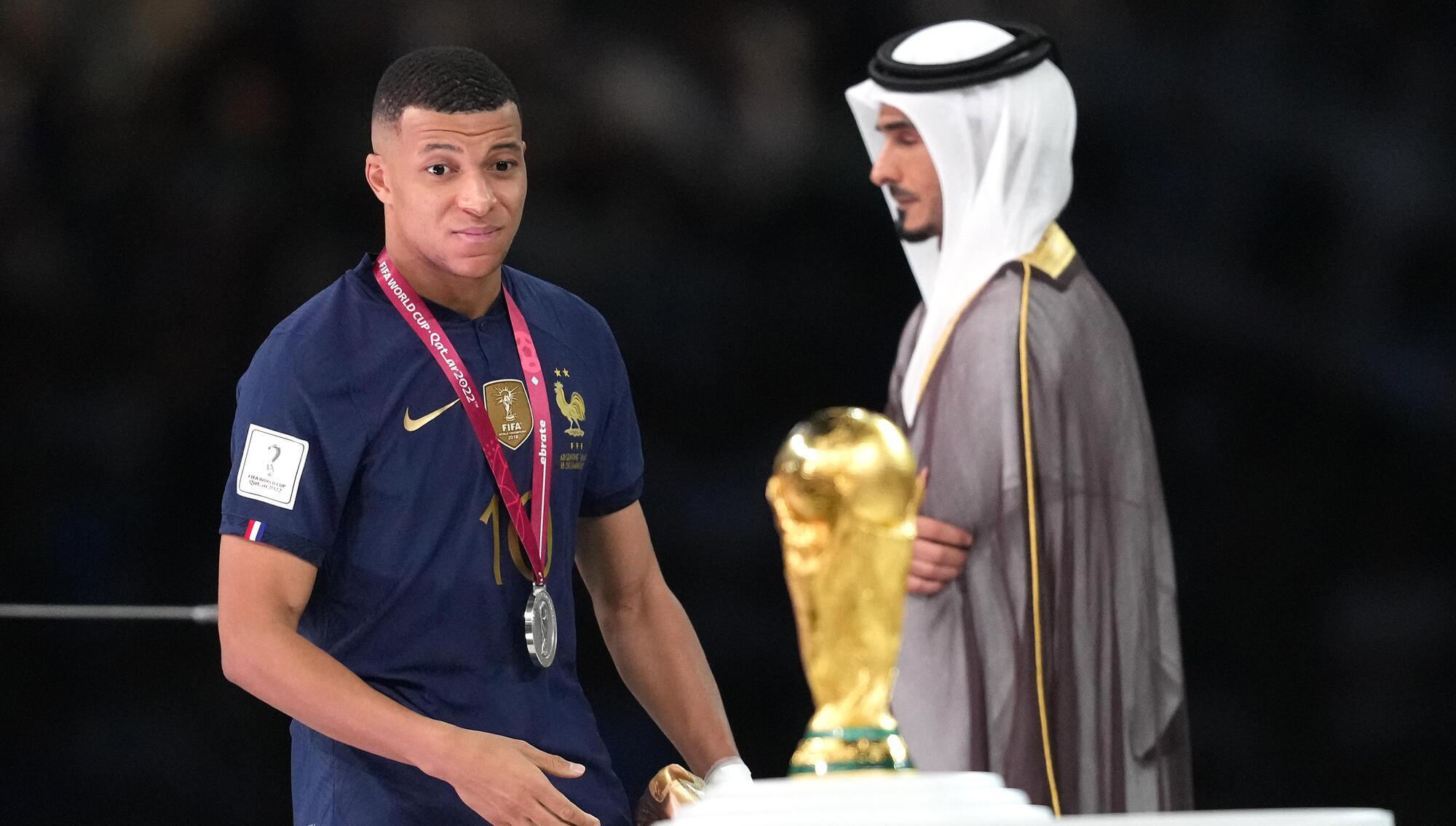 Kylian Mbappé shrugs off 'futile' Emiliano Martinez celebrations