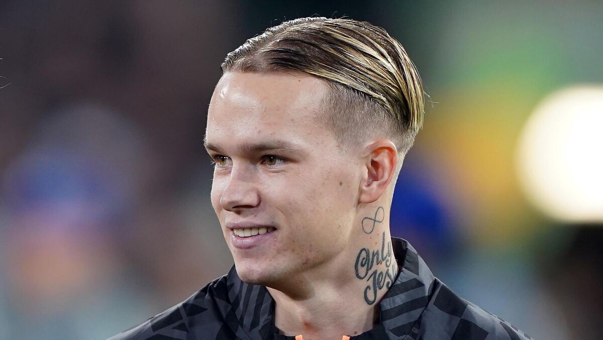ARSENAL-BOUND? Shakhtar Donetsk's Mykhaylo Mudryk lines up before the UEFA Champions League group F match at Celtic Park, Glasgow. Pic: PA Wire ARSENAL-BOUND? Shakhtar Donetsk's Mykhaylo Mudryk lines up before the UEFA Champions League group F match at Celtic Park, Glasgow. Pic: PA Wire