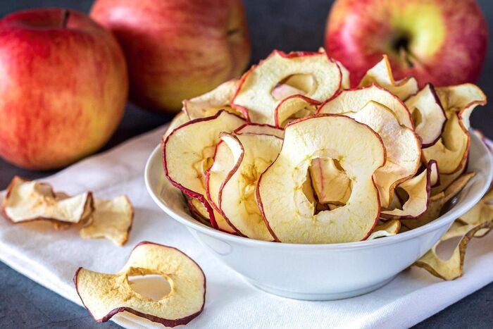 Baked Apple Crisps
