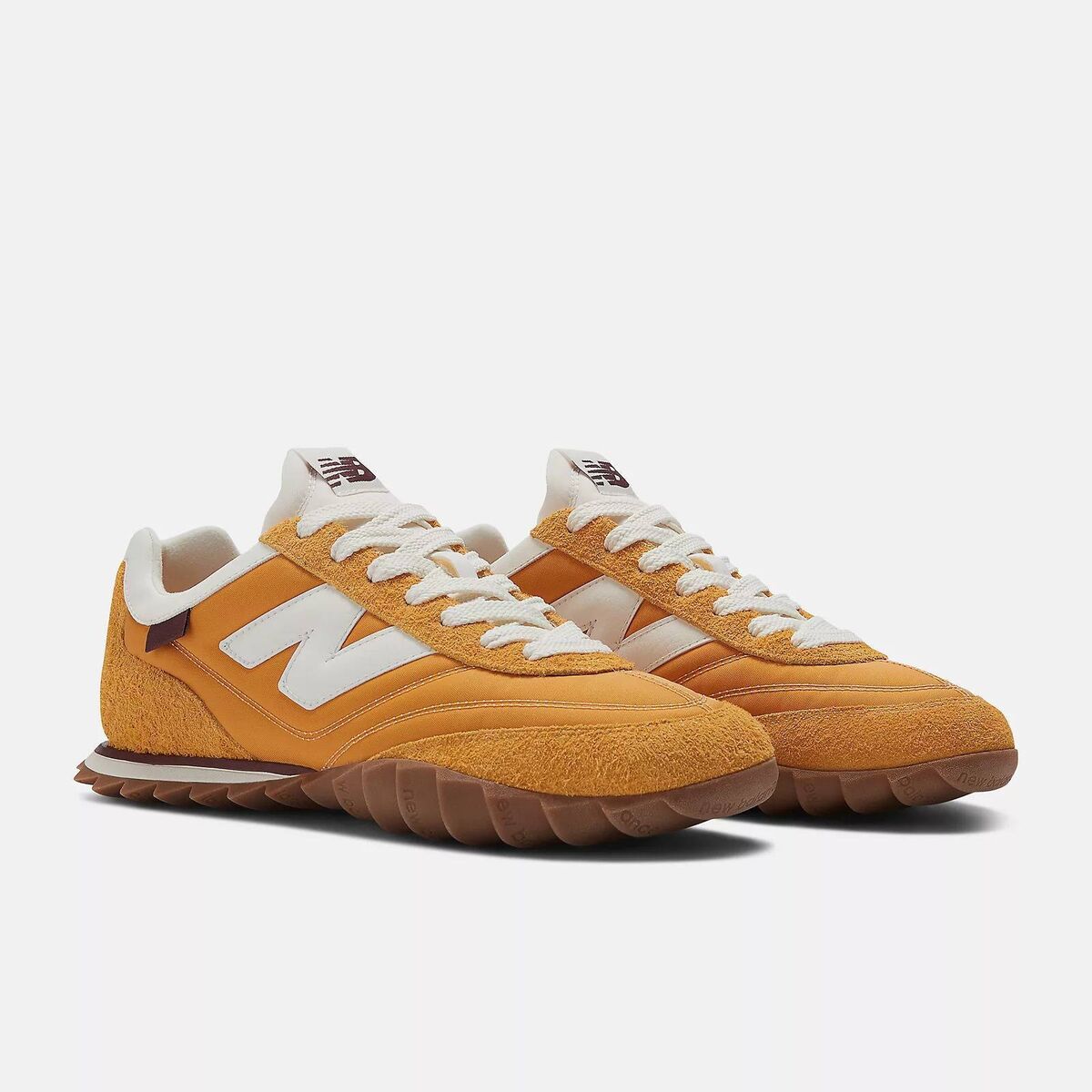 New Balance x Donald Glover Presents RC30 unisex, New Balance, €120 New Balance x Donald Glover Presents RC30 unisex, New Balance, €120