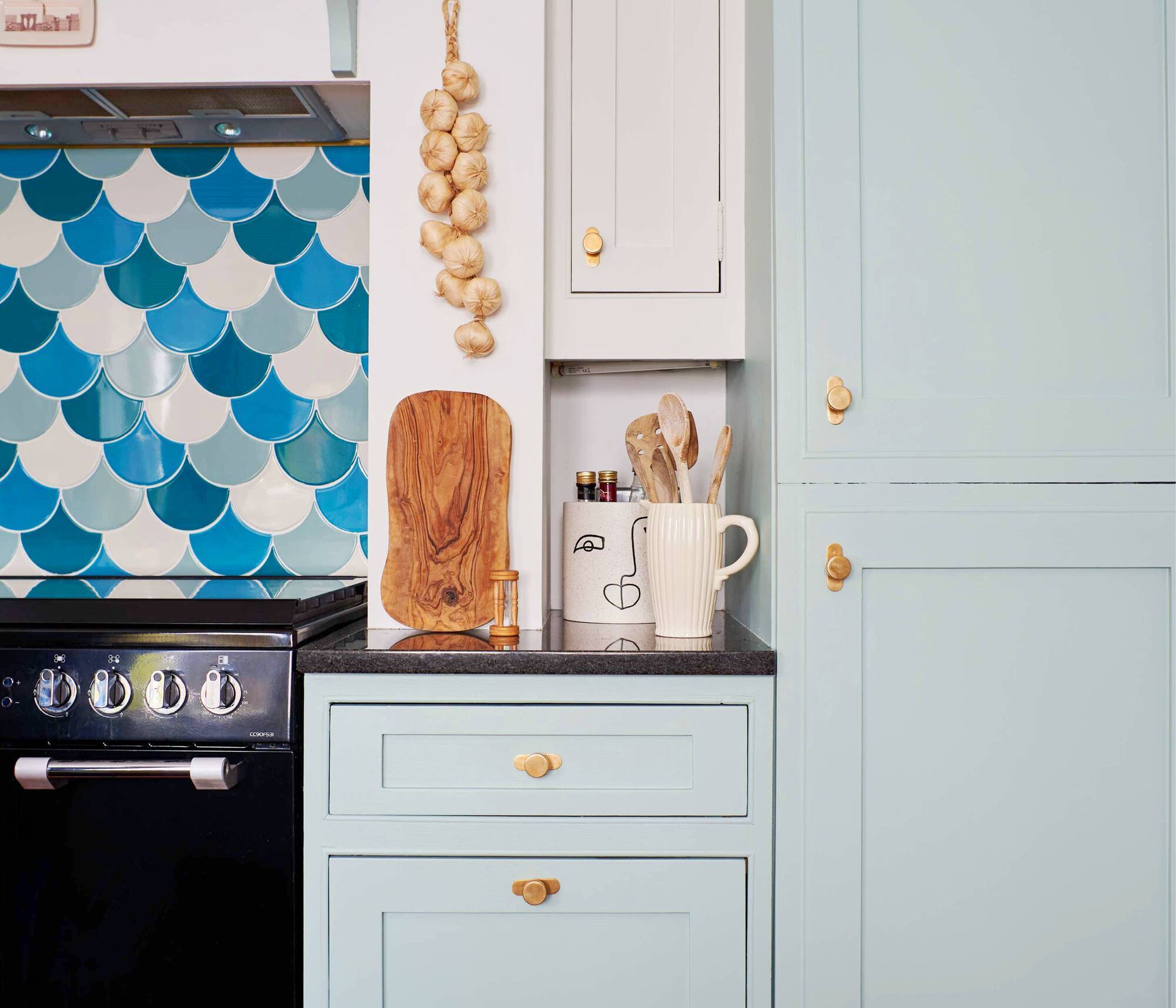 Q&A: What paint should I pick for kitchen walls and cabinets? 
