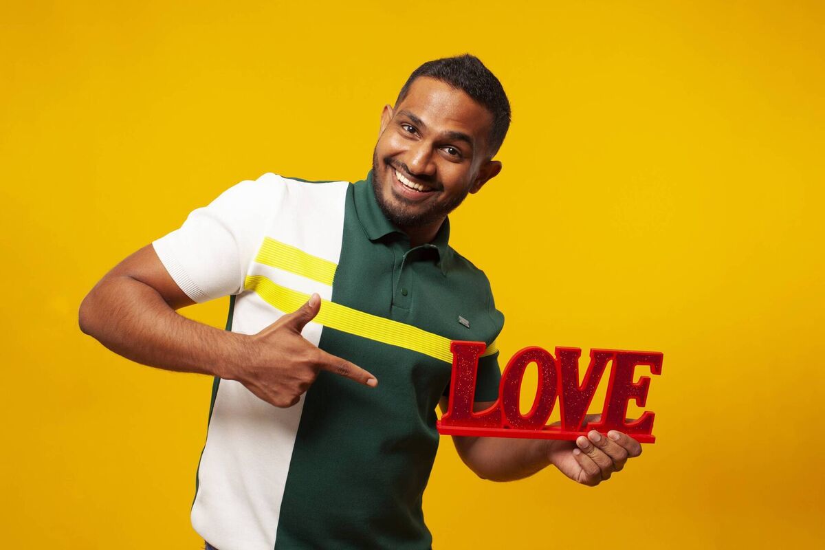 Dinuth First Dates Ireland 