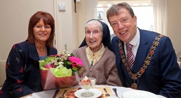 Sr. Colette Hickey, meeting Lady Mayoress Georgina Fitzgerald and Lord Mayor Cllr Tony Fitzgerald. Sr. Colette Hickey, meeting Lady Mayoress Georgina Fitzgerald and Lord Mayor Cllr Tony Fitzgerald.