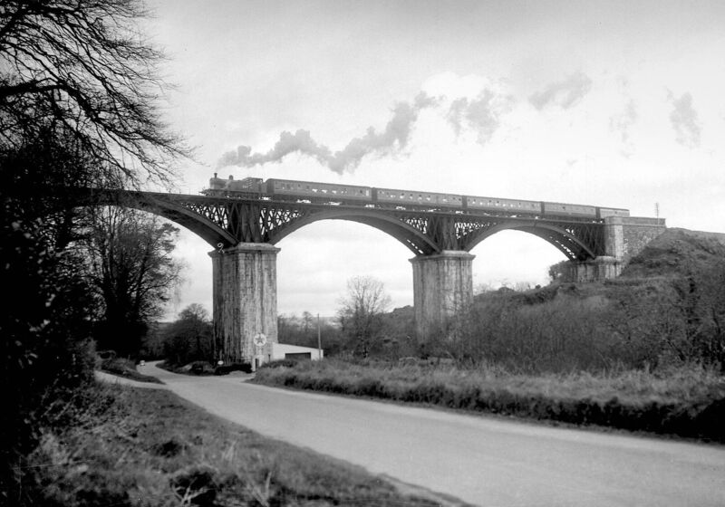 Train crossing the Chetwynd Viaduct on 1st March 1961 Train crossing the Chetwynd Viaduct on 1st March 1961
