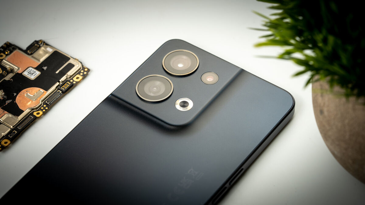 The Oppo Reno8 has an impressive 50MP main camera. Picture: Noel Campion.