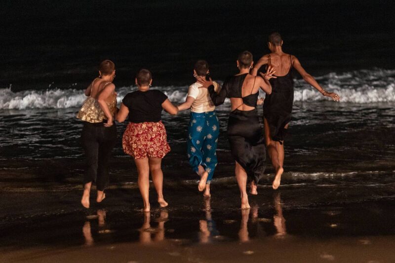 The Girls at the Back/ Las de la Última Fila on Netflix