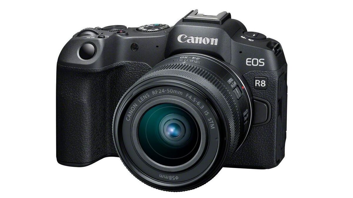 Canon EOS R8 with new RF 24-50 f4.5-6.3 IS STM. Picture: Canon.