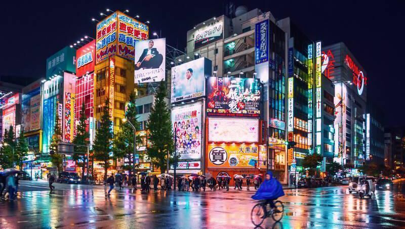 Tokyo’s bright lights at night 