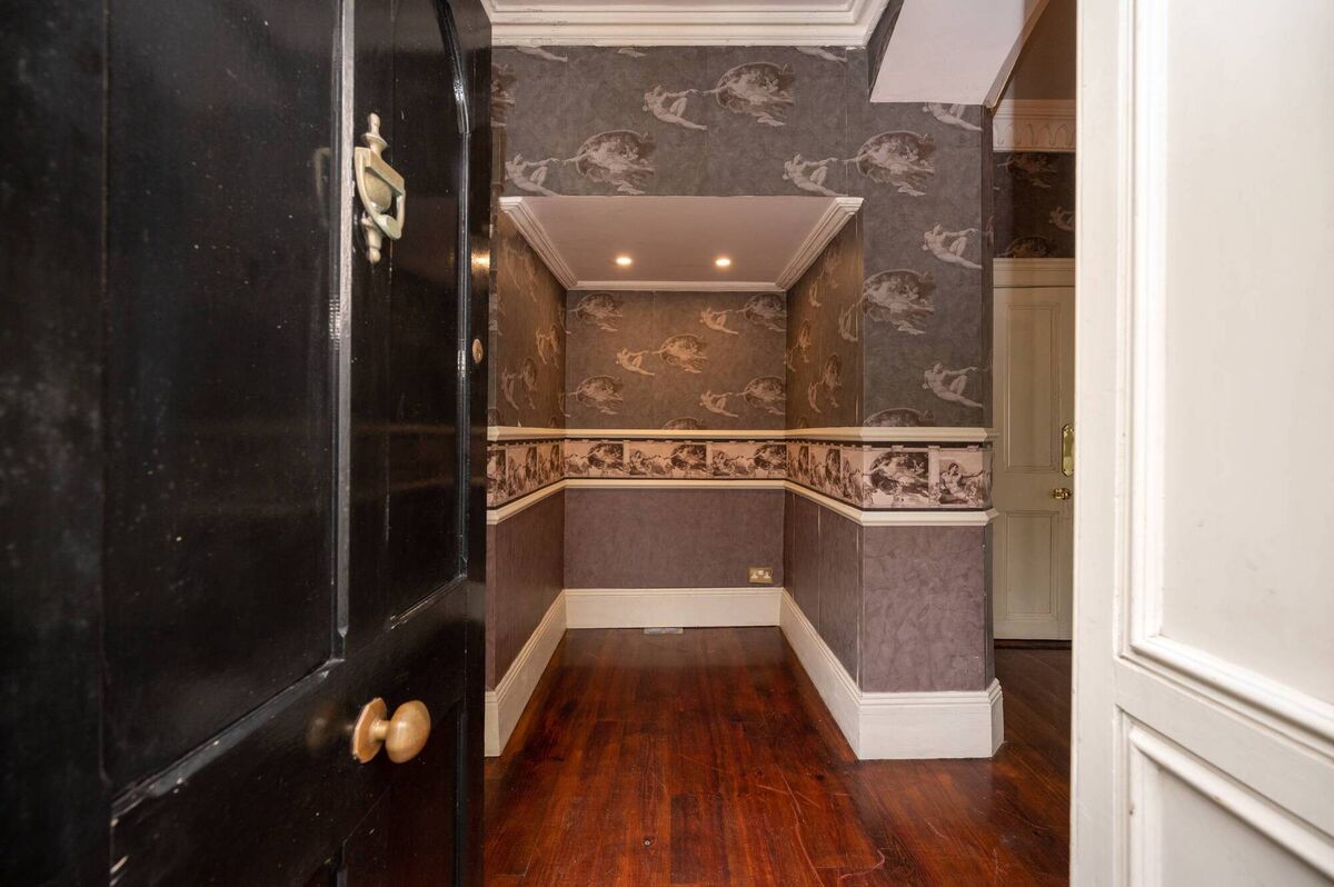 Funky wallpaper in the hallway Funky wallpaper in the hallway