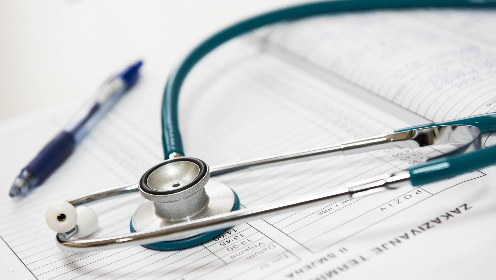 Exodus of Irish Medical Graduates Prompts Government to Consider Return-of-Service Incentives