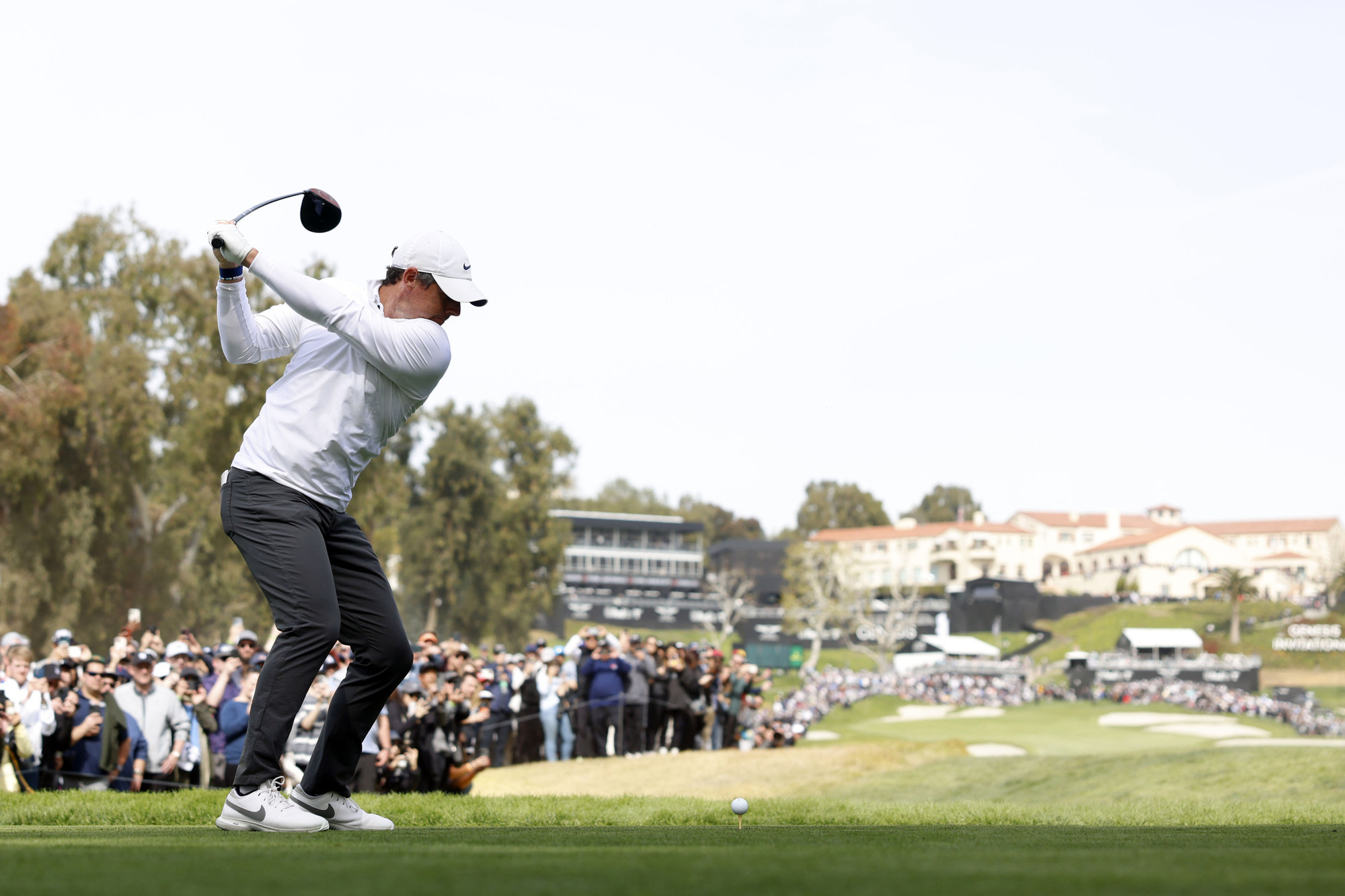 McIlroy’s pursuit of Scheffler continues