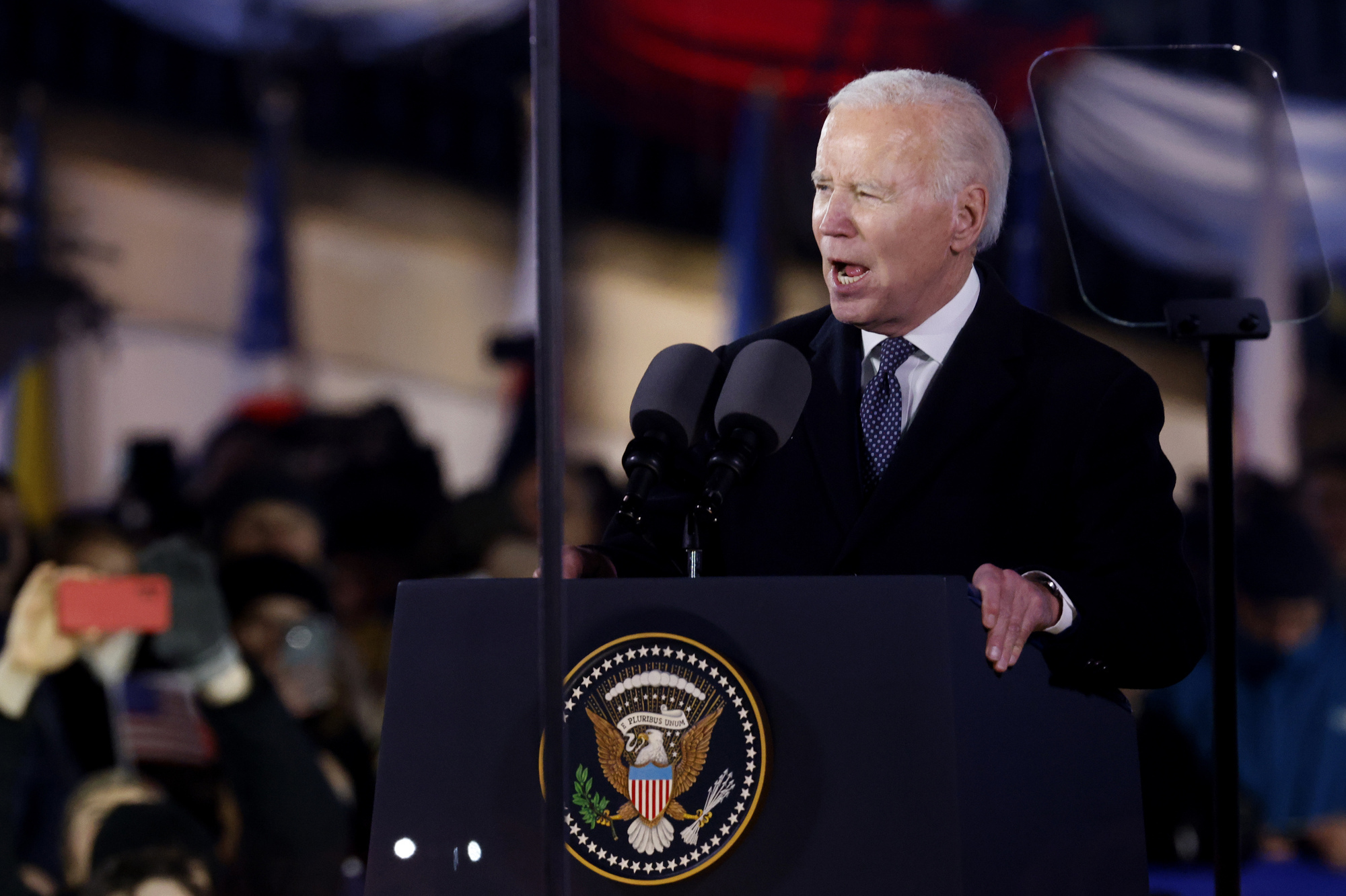 US and allies ‘have Ukraine’s back’, Joe Biden tells crowd in Poland
