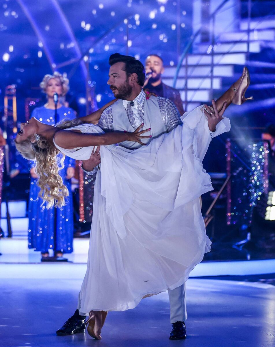 Kevin McGahern performs with Laura Nolan