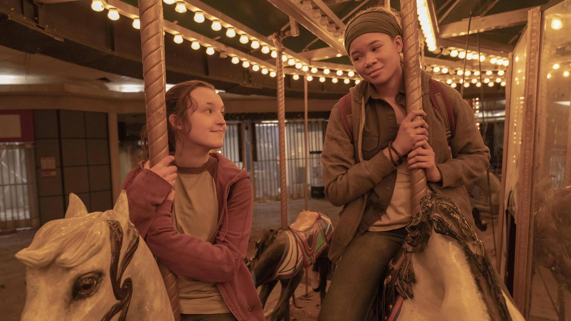 ‎Bella Ramsey and Storm Reid in The Last of Us.