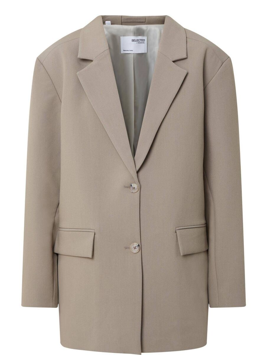 Selected Femme Vinnie Single-Breasted Blazer, Arnotts, €150 Selected Femme Vinnie Single-Breasted Blazer, Arnotts, €150