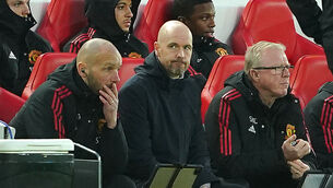 <p>Manchester United manager Erik ten Hag (centre)</p>
