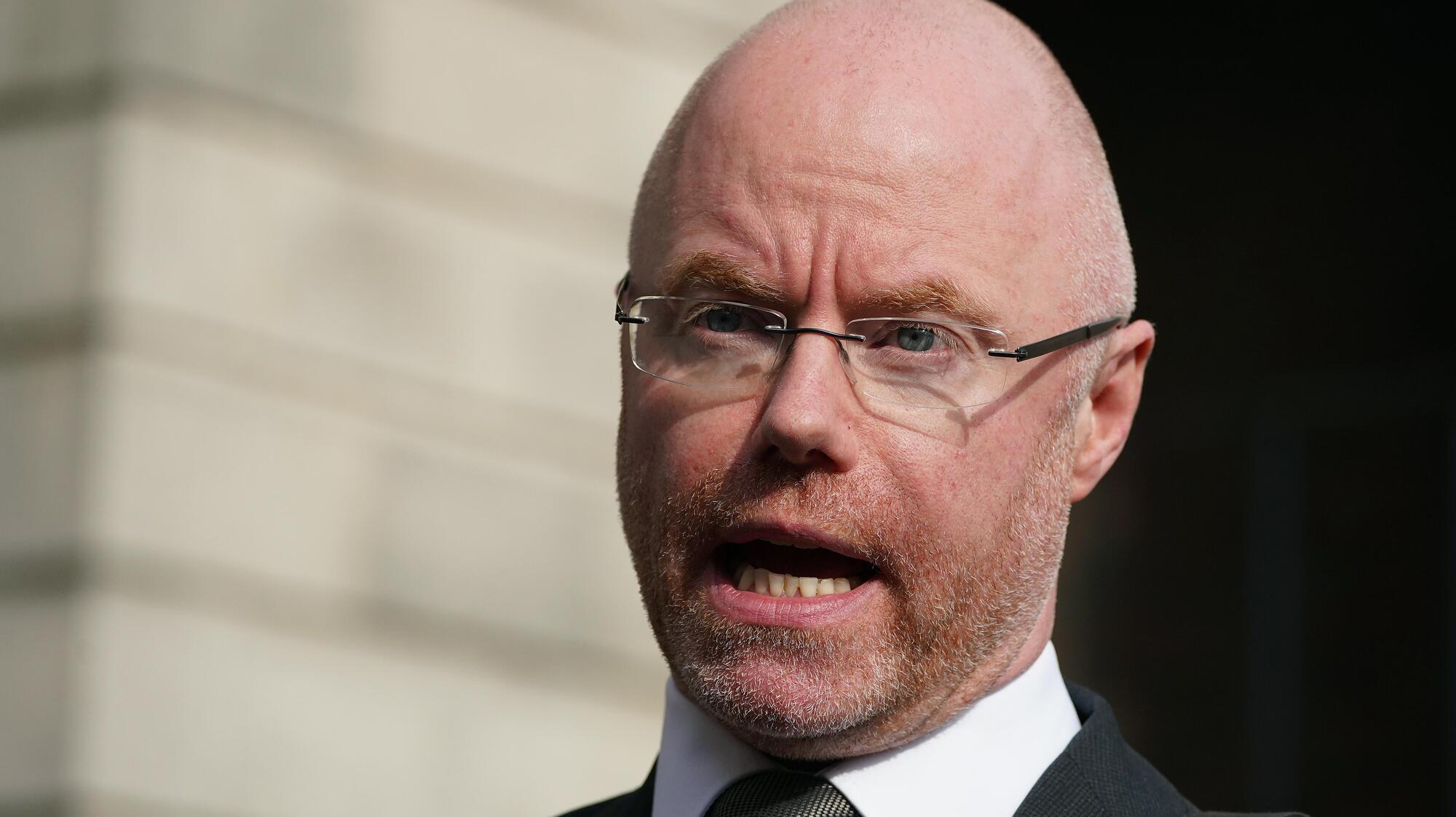 Stephen Donnelly says it is 'easy' to criticise covid response 'in hindsight' 