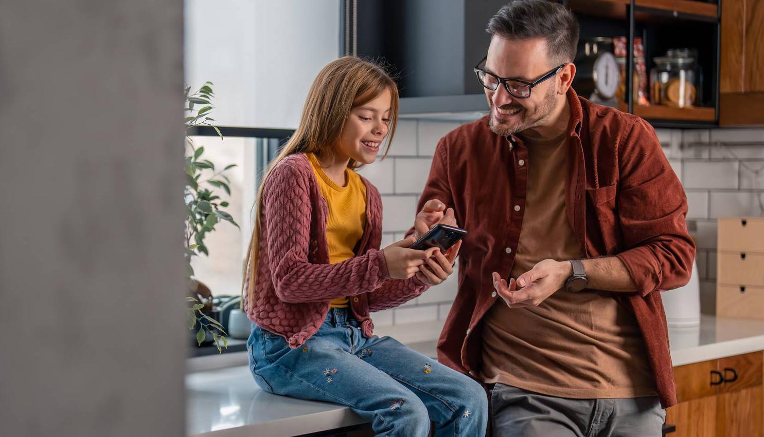 Colman Noctor: How to set ground rules and restrictions for your child's first smartphone