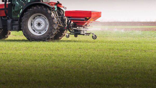 Input costs jump as farmers pay €7.7bn in 2022