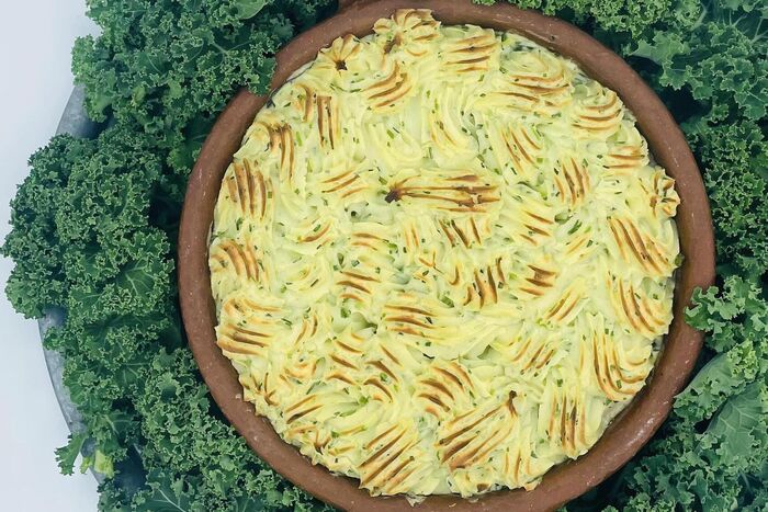Bacon, Cabbage and Scallion Champ Pie