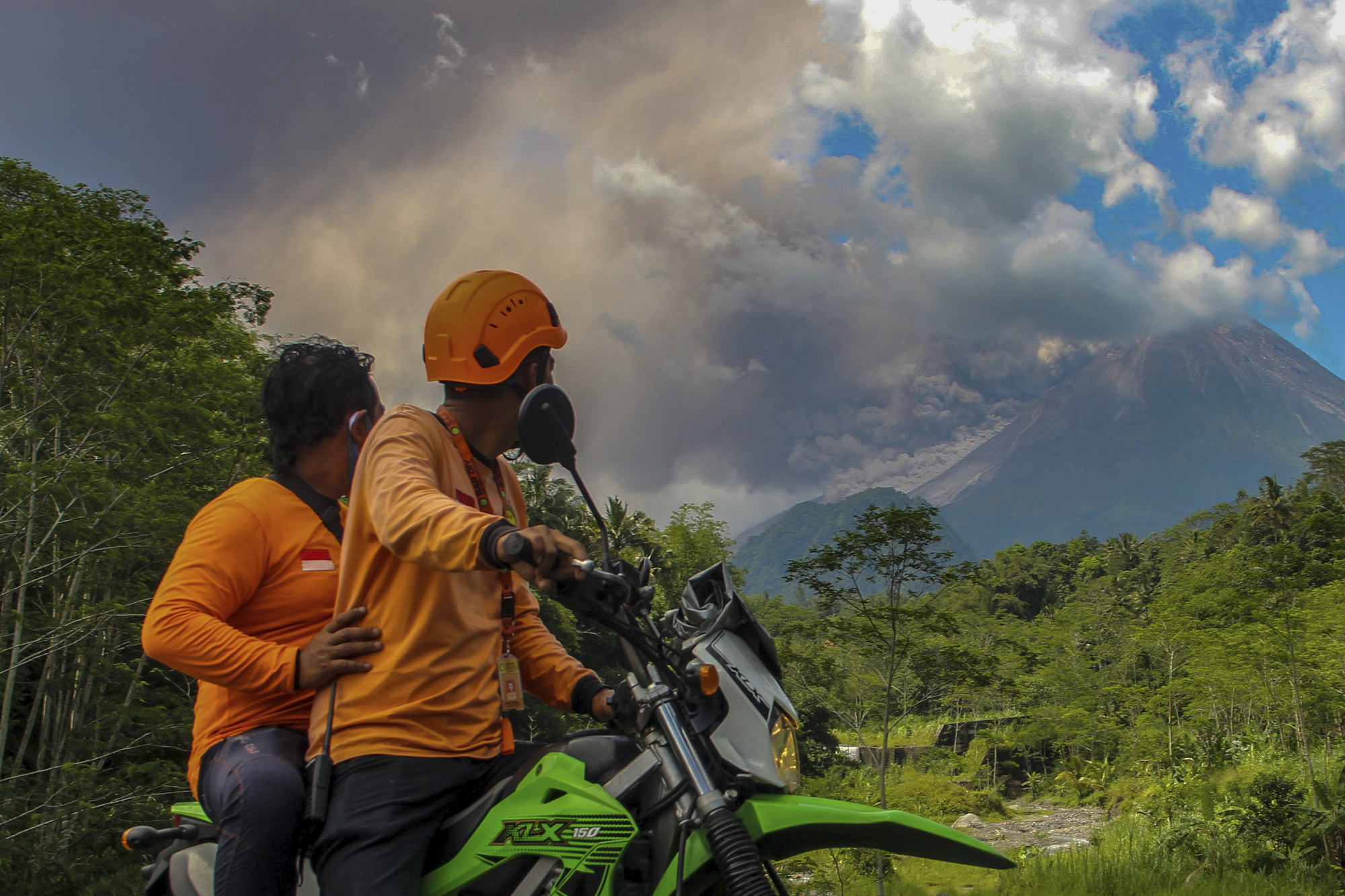 Tourism and mining disrupted after volcano erupts in Indonesia