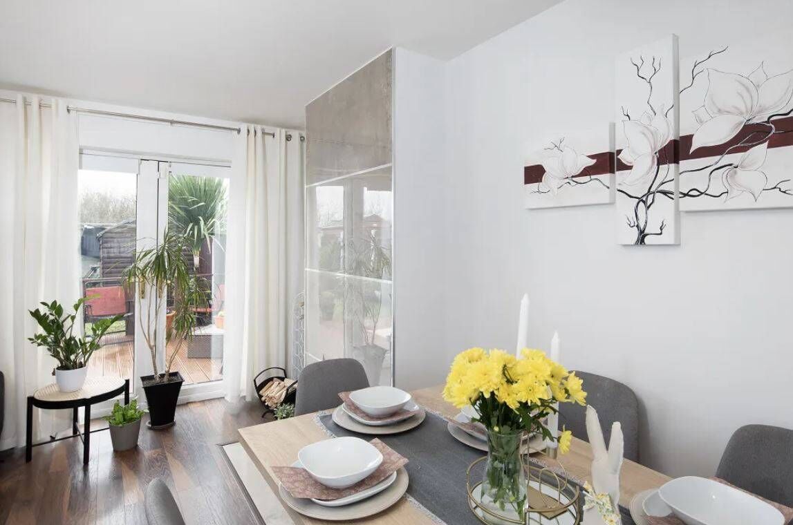 37 Maple Lane, Castlelake