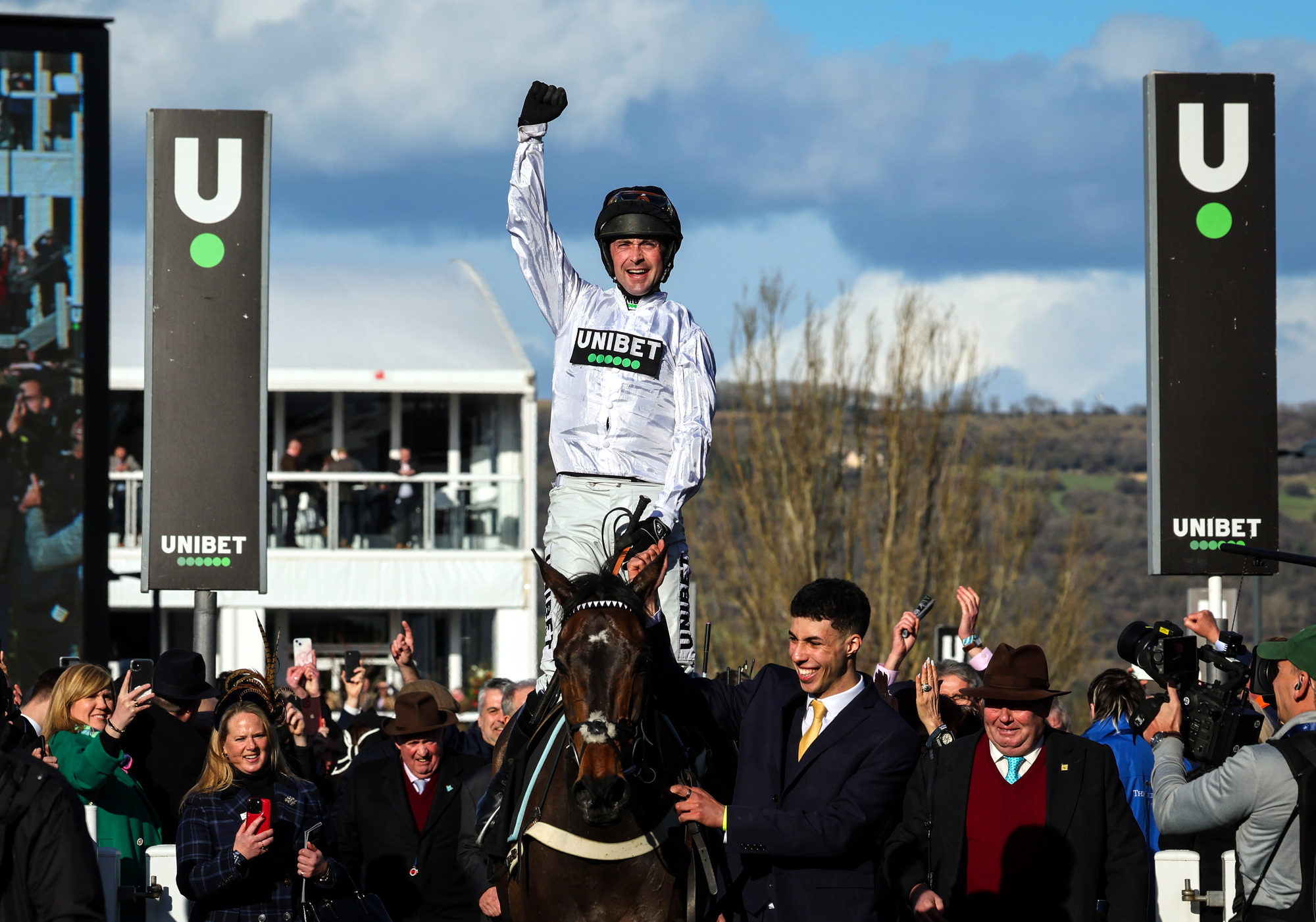 Constitution Hill demolishes rivals to take Champion Hurdle glory 