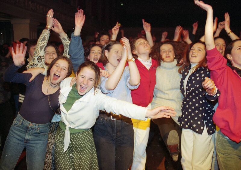 Fans at a Saw Doctors in Cork City Hall in 1993. Picture: Irish Examiner Archive 