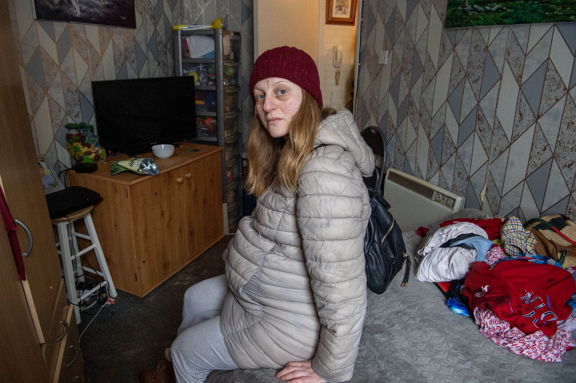 Pregnant single mother’s rented Cork flat has sewage leaking into kitchen and bathroom
