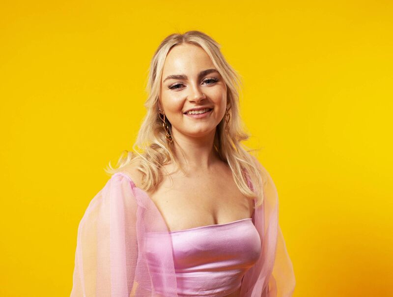 Ava, First Dates Ireland