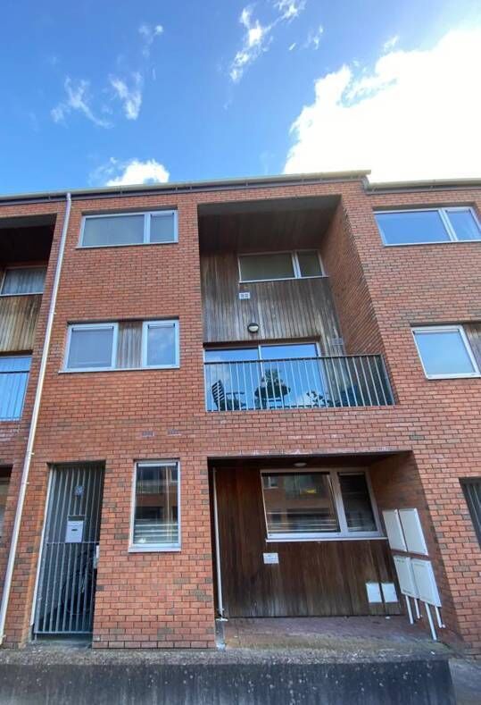 26 Elderwood, Boreenmanna Road