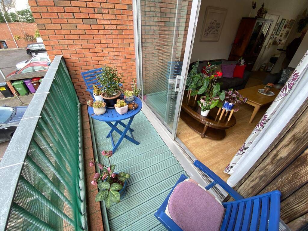 26 Elderwood, Boreenmanna Road