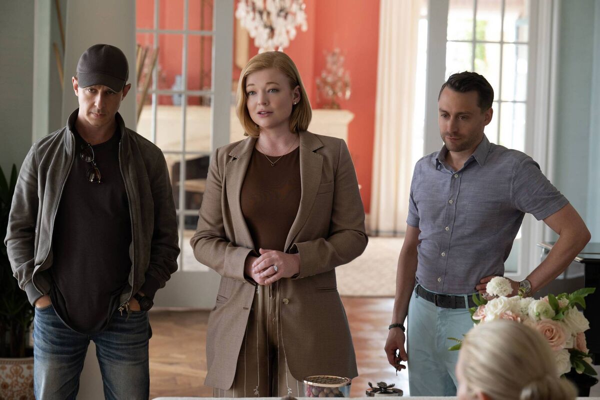  Jeremy Strong, Sarah Cook and Kieran Culkin in Succession.