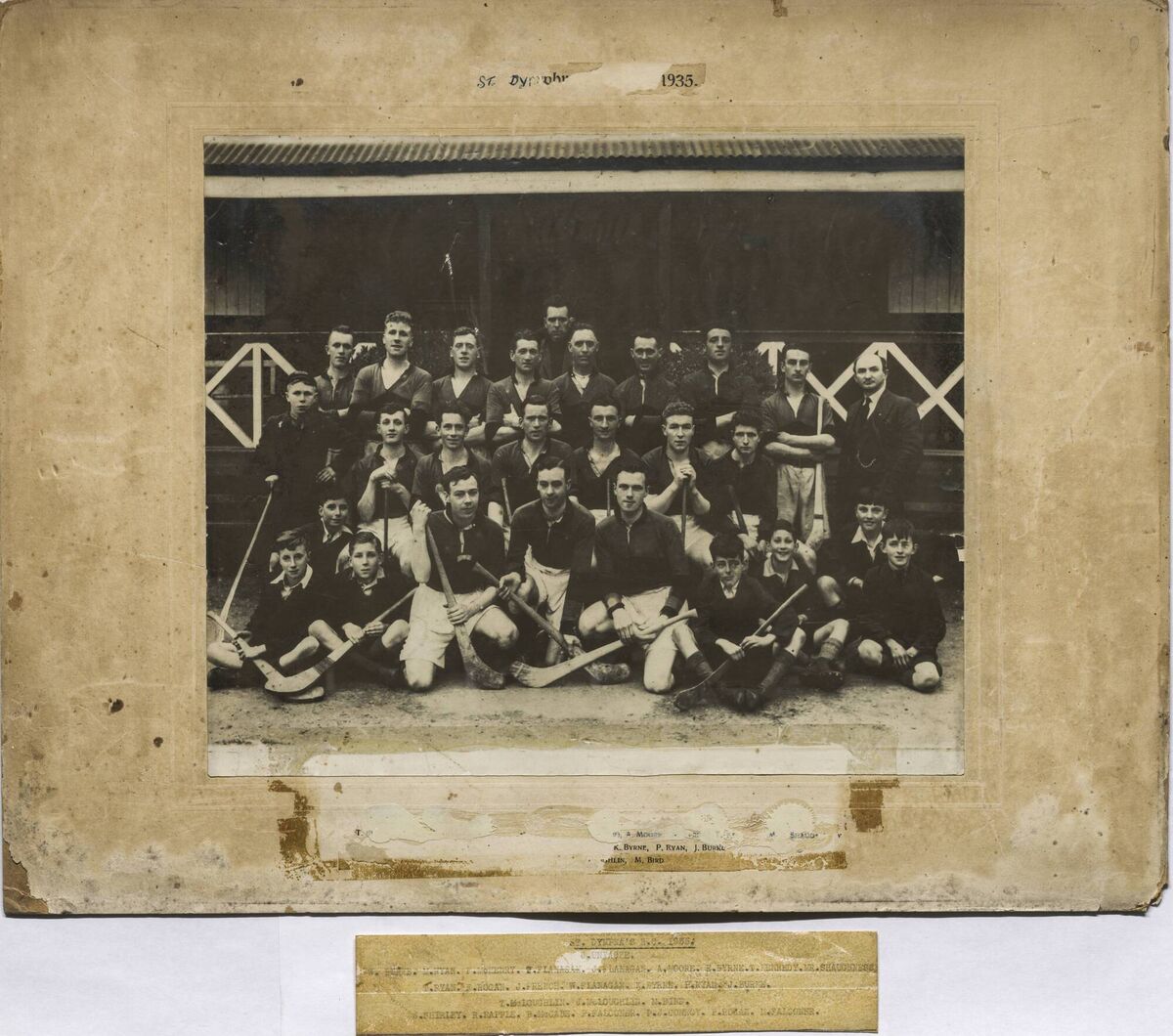 St Dympna’s Hurling Club, Grangegorman, 1935. (National Archives of Ireland, Priv 1223/29/98. Courtesy of the HSE.)