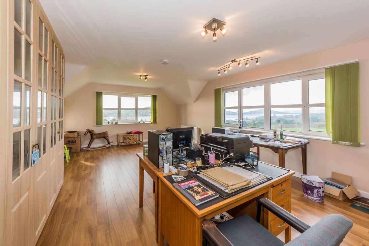 Study/home office Study/home office