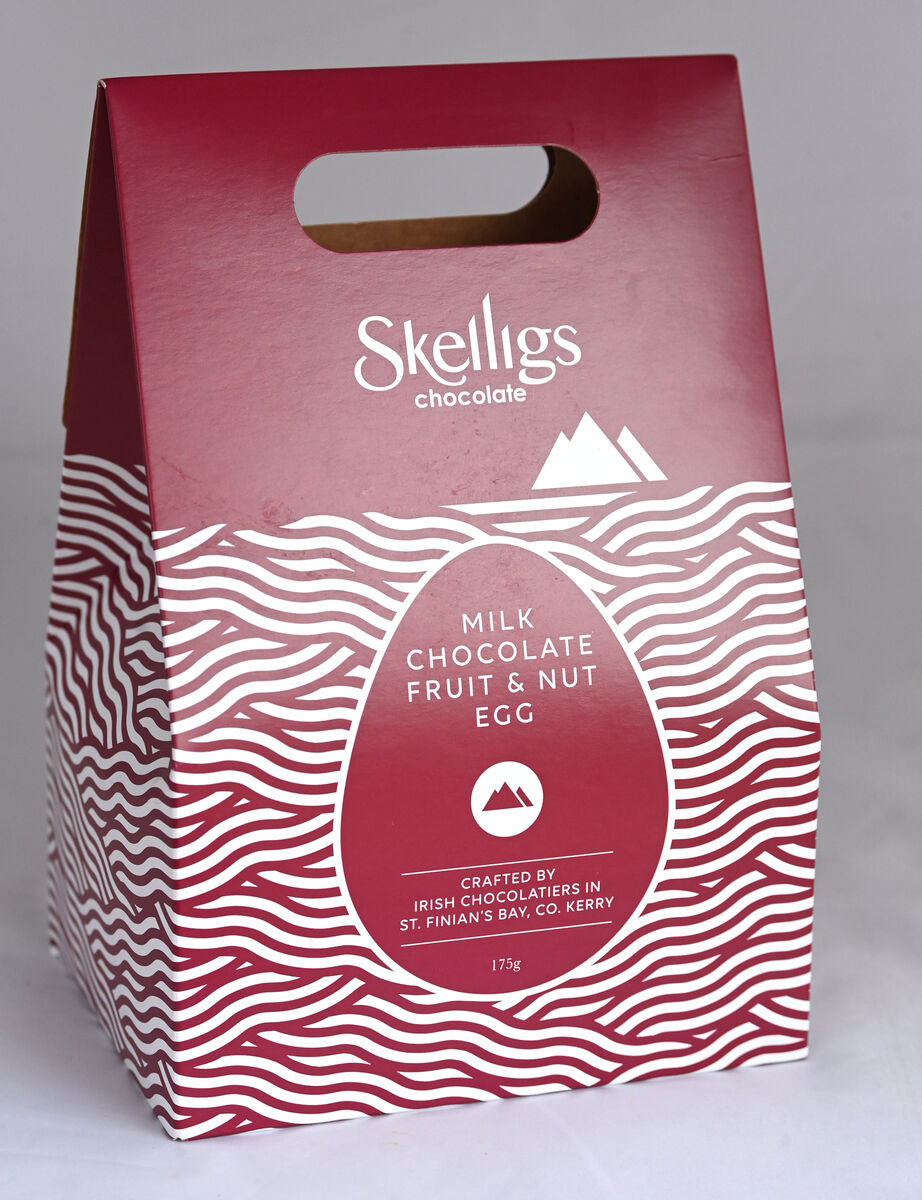  Skelligs Chocolate, Co Kerry - Milk Chocolate Fruit and Nut egg.